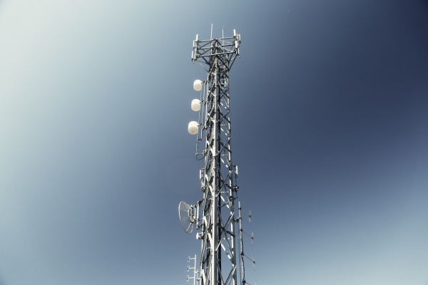 antenna 498438 1920 600x400 - Evolving Telecom Regulations in SIDS