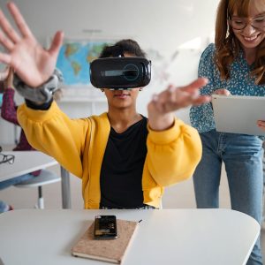 AR/VR/XR Services 2024 Market Insights™